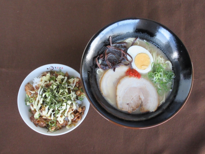 山川パーキングエリア　山川ラーメン・まかない飯セット
