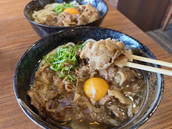 鬼盛りうどんたけちゃん　肉うどん