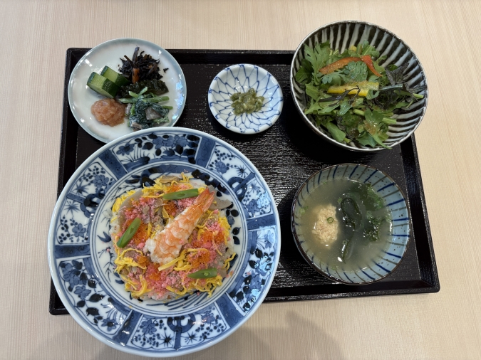 茶寮嗣味　ちらし寿司