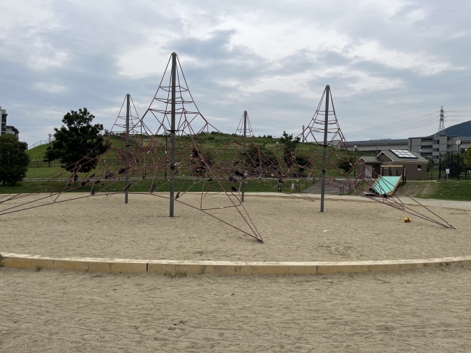 山ノ鼻古墳公園　ロープジャングルジム