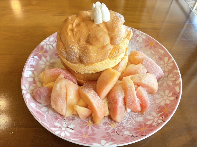あさぎ家　もものパンケーキ