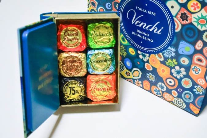 Venchi（ヴェンキ）　ミニブック缶 イタリア