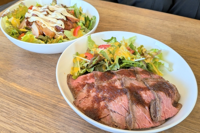 『ローストビーフ丼』(990円)
