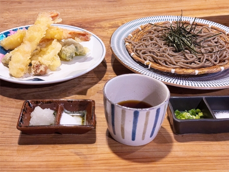 縁結び食堂 蕎麦 なみ満／天ざる蕎麦