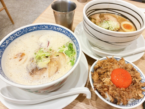 だしと麺 小倉店　飛魚だしラーメン　鶏白湯ラーメン　炙りチャーシュー丼　