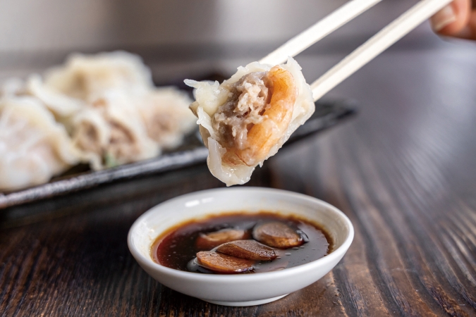 台湾「台湾同客餃子館」台湾水餃子＜エビ＞