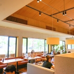BAKE OTTO座席（奥からの図）