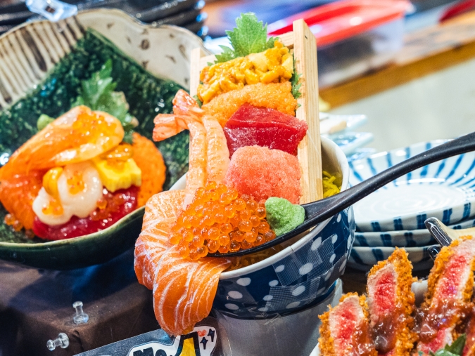 道の市場 ジンベエ 贅沢丼