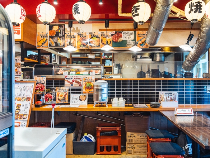 道の市場 コジマ商店 提灯