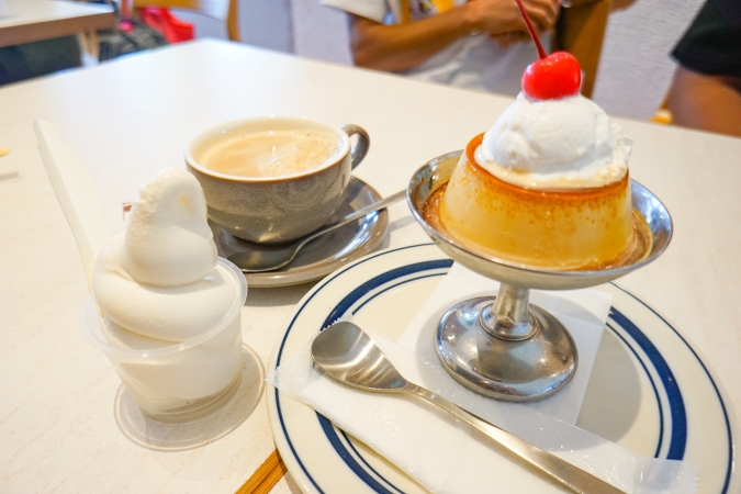 BAKE OTTOプリン、生乳ソフト