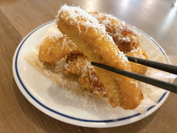 ビストロレオン とうもろこしのフリット