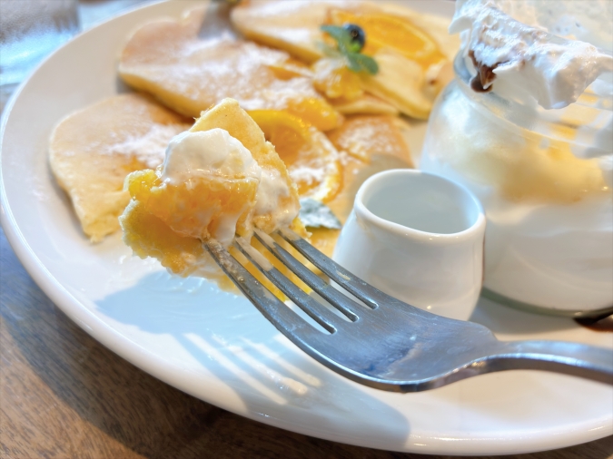 エッグカフェ　オレンジパンケーキ