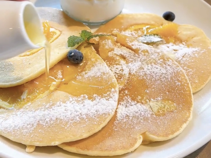 エッグカフェ　オレンジパンケーキ