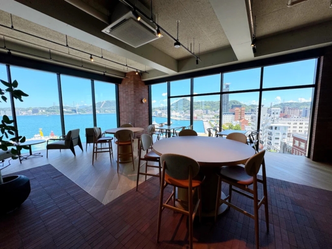 Standard Coffee（スタンダードコーヒー）門司港店／店内