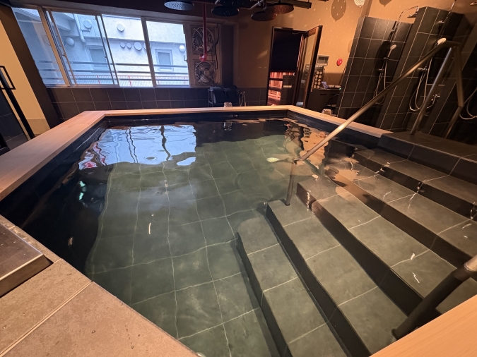 湯らっくす　水風呂