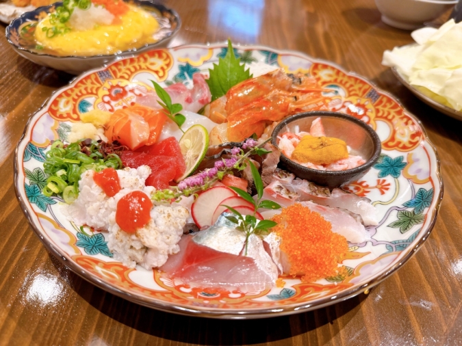 大衆酒場 ぎふや 福岡天神店　刺身盛り合わせ
