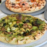 明治公園『400℃ PIZZA Piu Hakata  ヨンヒャクド ピッツァ ピウ ハカタ』博多店限定ピザ
