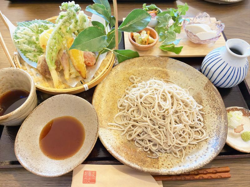 お蕎麦の丈二　野菜天ざるそば