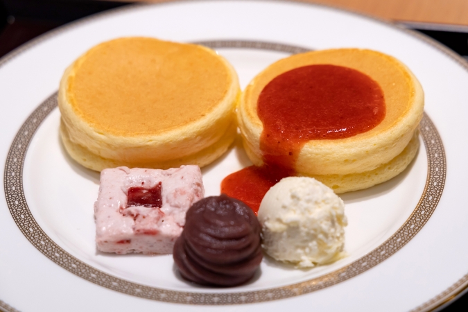 キャナルシティ博多イーストビル　伊都きんぐどら焼きカフェ　どら焼きパンケーキ