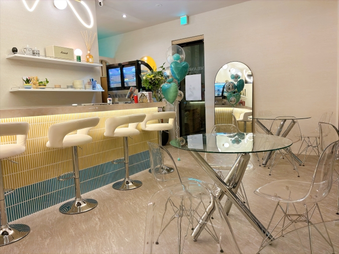 MILAMORE　店内