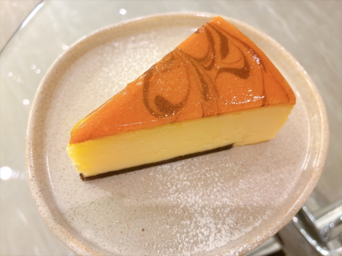 MILAMORE　チーズケーキ