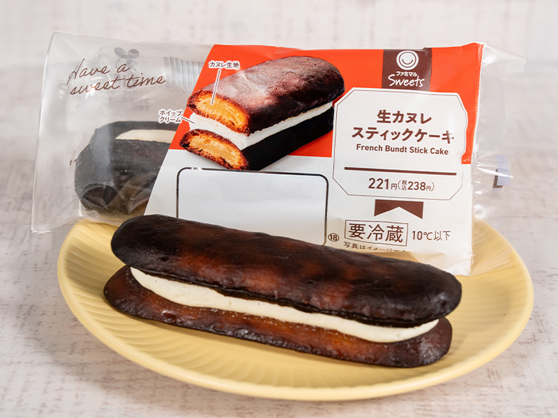 ファミリーマート「生カヌレスティックケーキ」