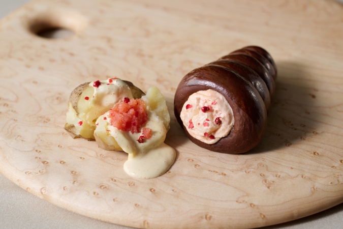GODIVA Bakery ゴディパン 大丸福岡天神店「コロネ（明太子ポテトサラダ）」