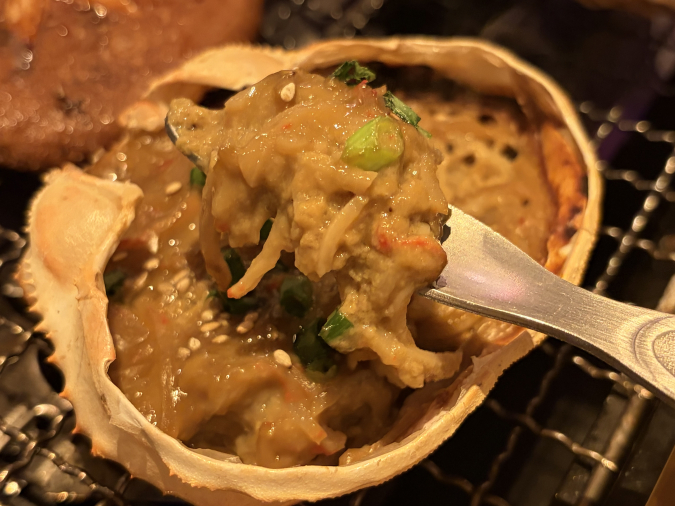 上人橋酒場とと　蟹味噌甲羅焼き