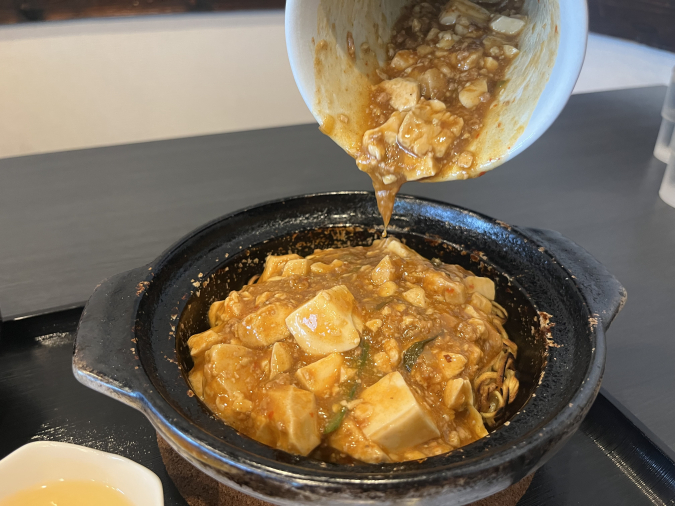 鶏富士 鍋焼き麻婆ラーメンセット